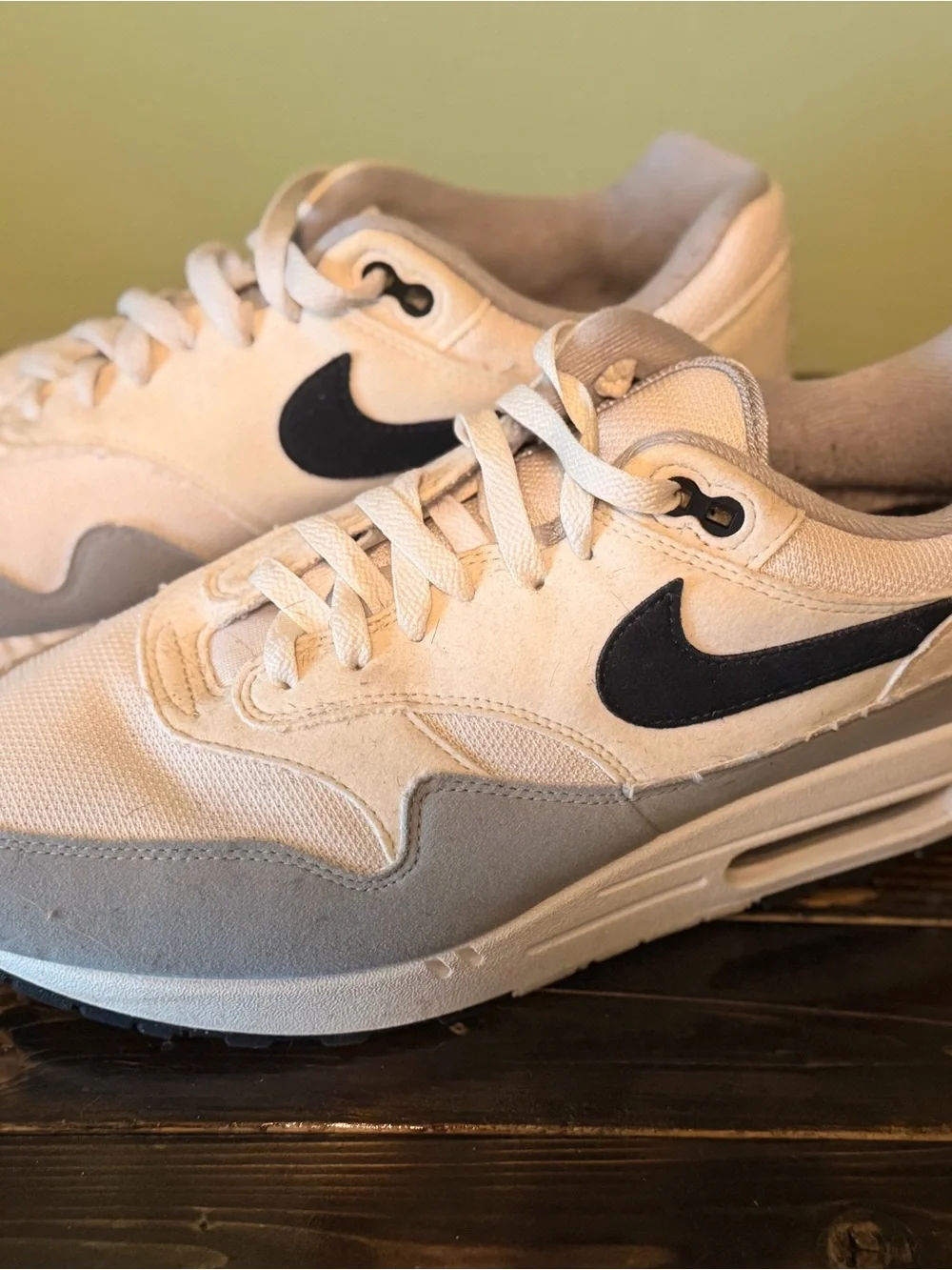 Nike classic air